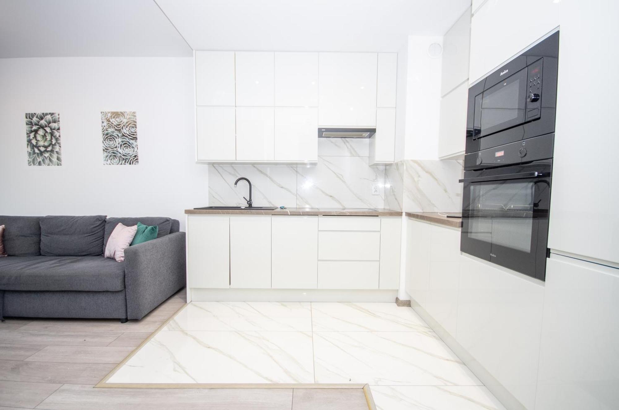 Inpoint Zablocie Modern Apartments For Work&Travel 克拉科夫 外观 照片